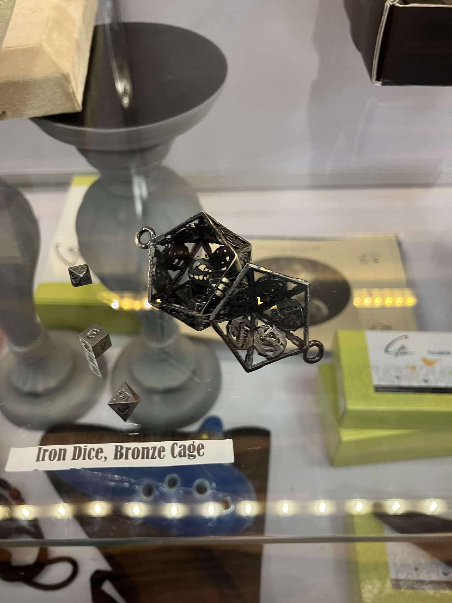 Hollow D20 Dice Cage with Mini Metal Dice Set