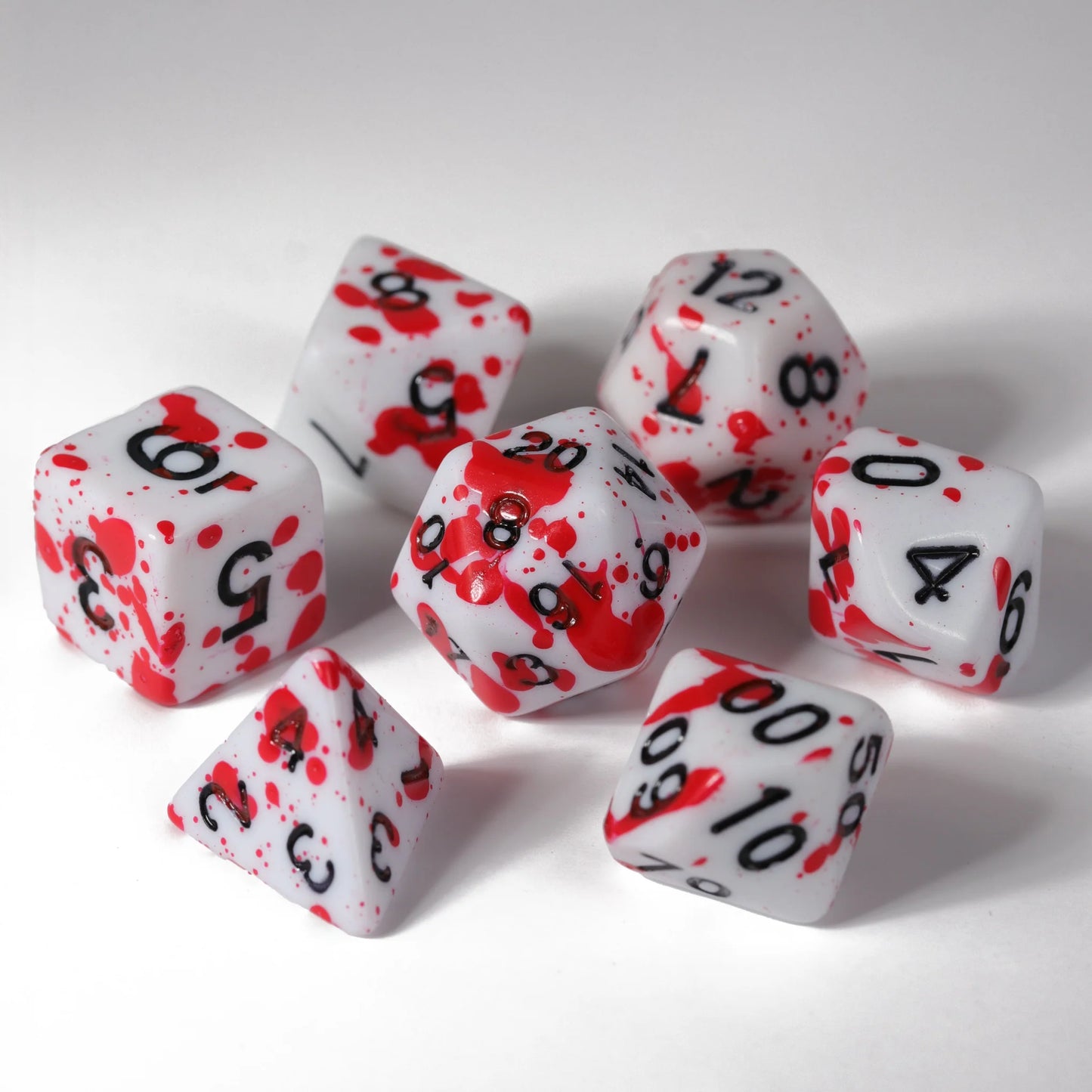 Color Spray Red Dice Set
