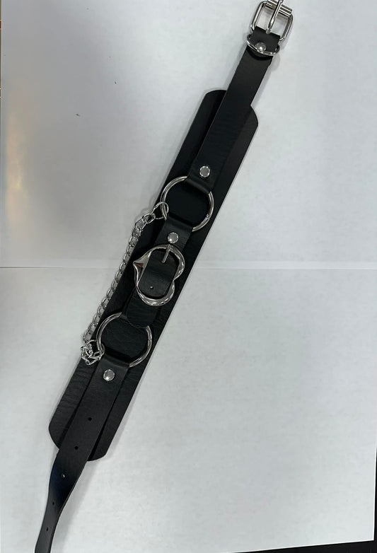 Harajuku Choker/Thick Heart Buckle and Chain