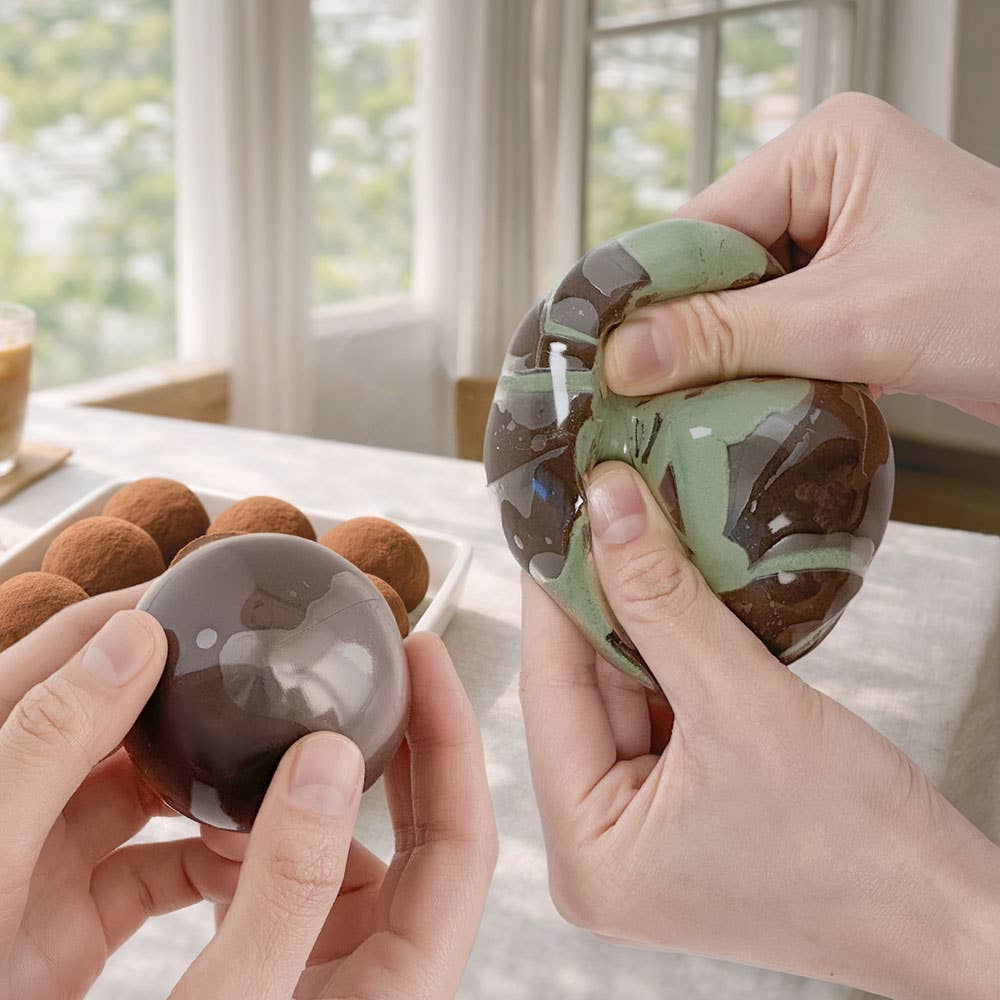 Dubai Choco Break Wax Ball Fidget -Crack Squeeze Stress Ball