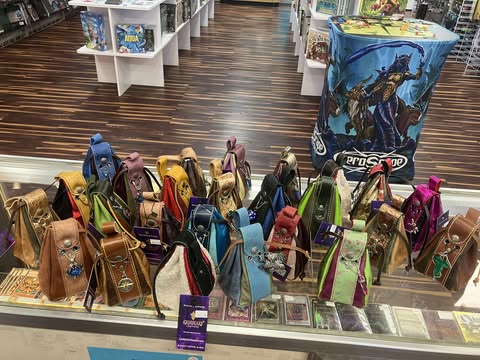 Dice Bag - Square - With Charm and Snap - Flat Bottom - Standing