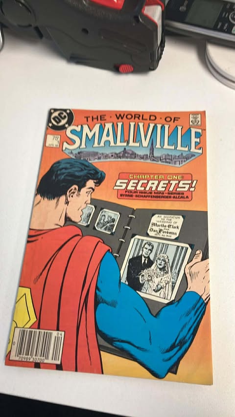 The World of Smallville #1