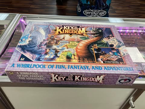 Vintage Key To The Kingdom Board Game