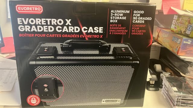 Evoretro X Graded Card Case