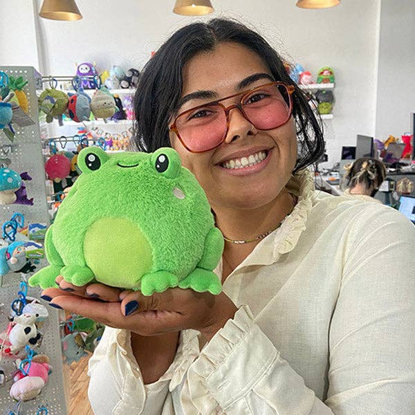 Squishable - Snacker Frog Plush